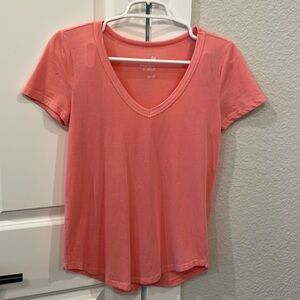 NWOT coral tshirt